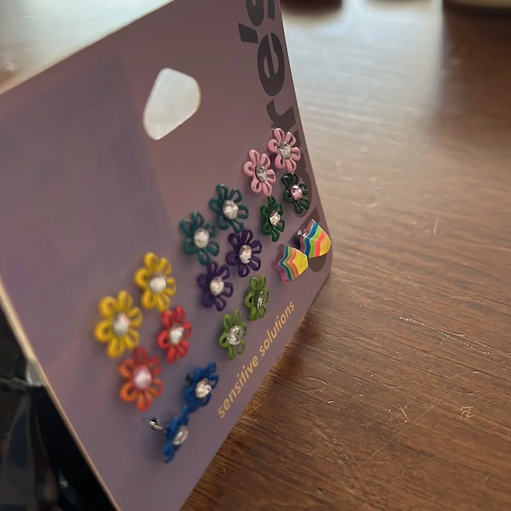 Claires new never